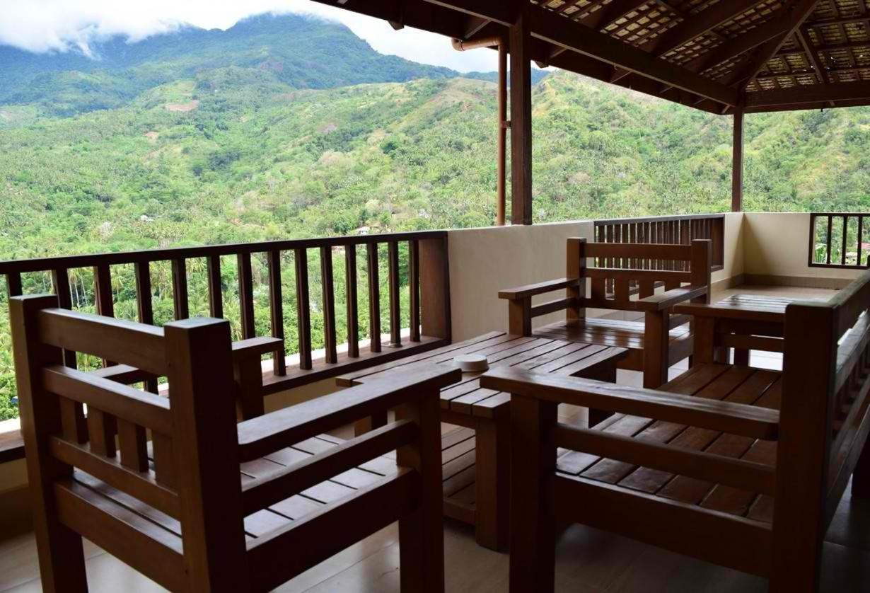 Tribal Hills Mountain Resort Пуерто Галера Екстериор снимка