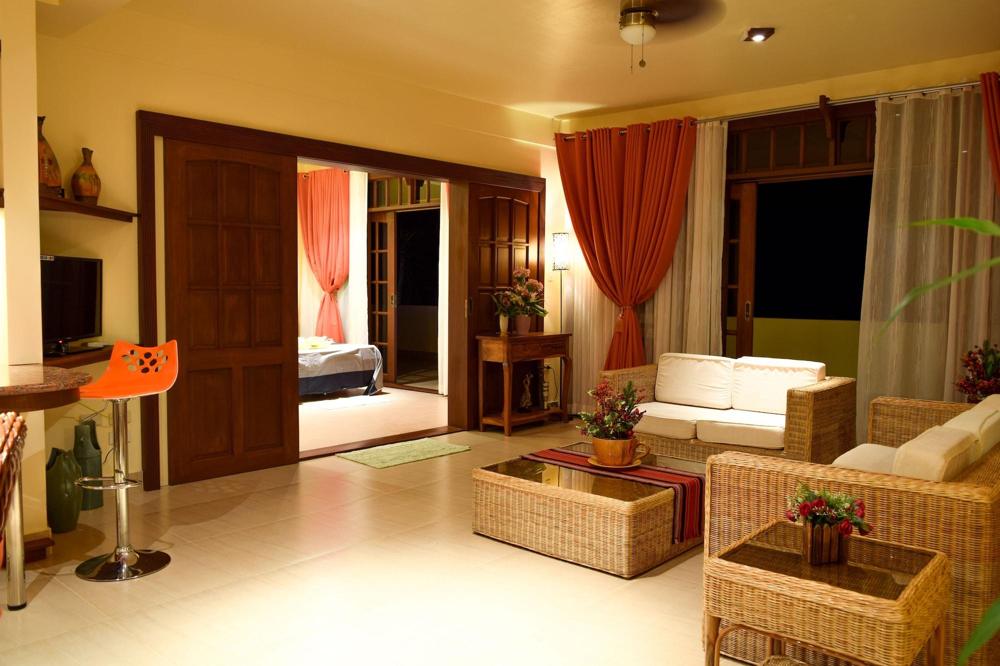 Tribal Hills Mountain Resort Пуерто Галера Екстериор снимка