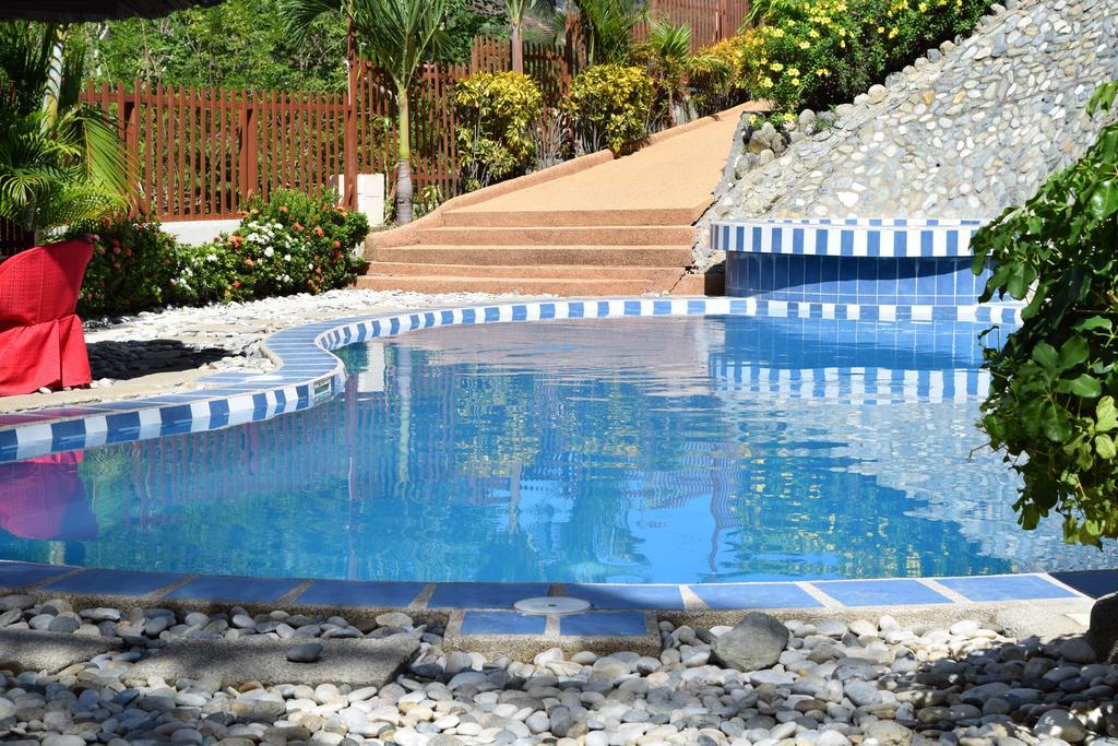 Tribal Hills Mountain Resort Пуерто Галера Екстериор снимка